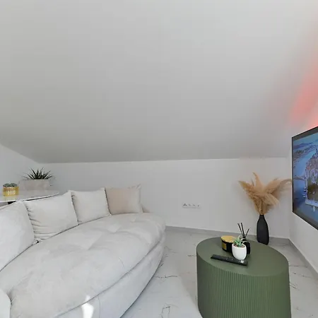 With Jacuzzi On Rooftop