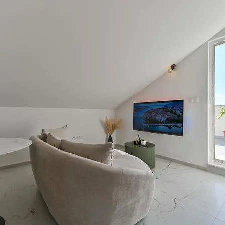 Appartement With Jacuzzi On Rooftop *