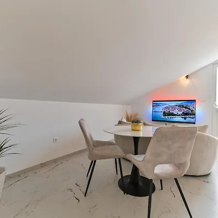 Appartement With Jacuzzi On Rooftop *