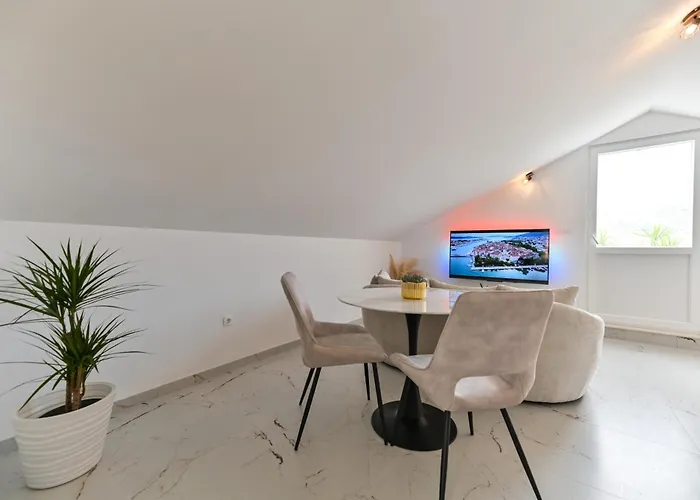 Appartamento With Jacuzzi On Rooftop *