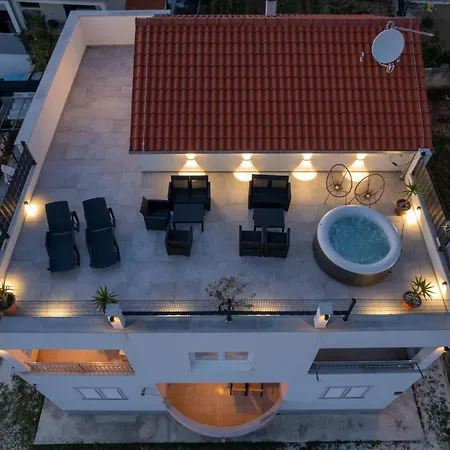 Lejlighed With Jacuzzi On Rooftop *