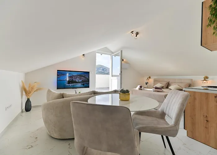 Appartement With Jacuzzi On Rooftop